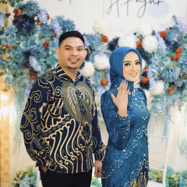 814643ff-8cd6-4f7c-9c28-dbbc98ae1a41 Besar